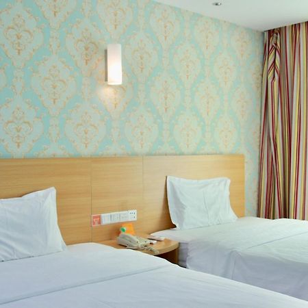 7Days Inn Guangzhou Tianhe Yantang Yue Ken Road Dış mekan fotoğraf