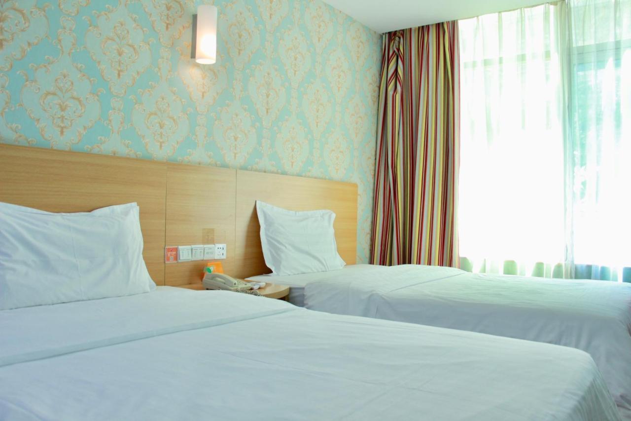 7Days Inn Guangzhou Tianhe Yantang Yue Ken Road Dış mekan fotoğraf